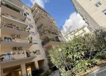 Edificio all\'aperto - Quadrilocale Vico Acitillo
 
120E, Napoli - foto 33