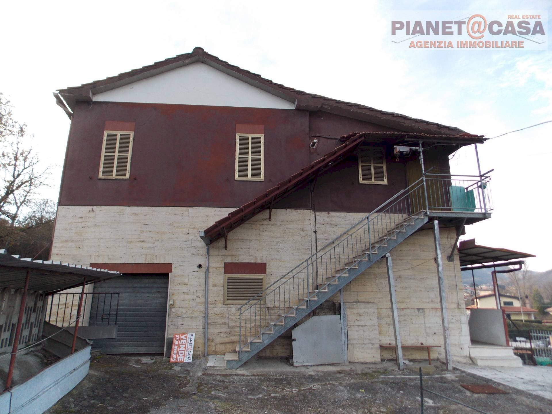 Foto 2 - Casa indipendente Via Picena Inferiore, Roccafluvione - foto 2