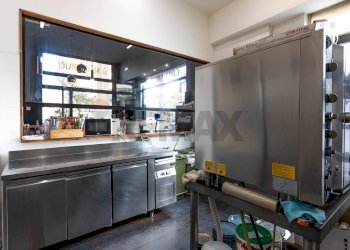 Cucina - Locale Commerciale Piazza Vincenzo Bellini
 
22, Caltagirone - foto 8