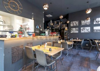 Cucina - Locale Commerciale Piazza Vincenzo Bellini
 
22, Caltagirone - foto 27