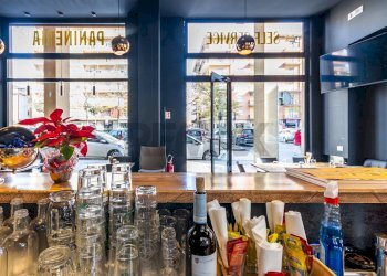 Cucina - Locale Commerciale Piazza Vincenzo Bellini
 
22, Caltagirone - foto 33