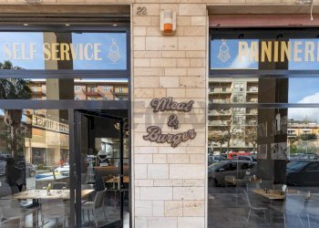 Edificio all\'aperto - Locale Commerciale Piazza Vincenzo Bellini
 
22, Caltagirone - foto 37