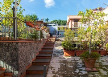 Casa all\'aperto - Casa semi indipendente Via Alcide De Gasperi
 
26, Pedara - foto 13