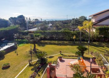 Giardino - Casa semi indipendente Via Alcide De Gasperi
 
26, Pedara - foto 38