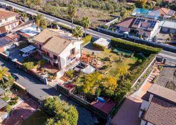 Edificio all\'aperto - Casa semi indipendente Via Alcide De Gasperi
 
26, Pedara - foto 43