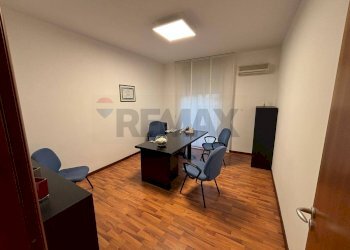 Ufficio - Appartamento VIALE PRINCIPE UMBERTO
 
23, Caltagirone - foto 24