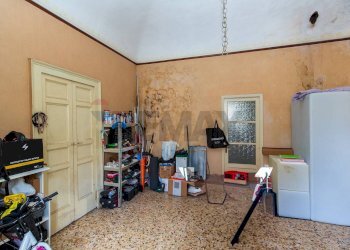 Camera / camera da letto - Casa indipendente Via Lucio Pulvirenti
 
17, Aci Sant'Antonio - foto 3