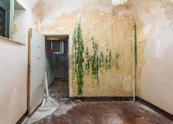 Stanza vuota - Casa indipendente Via Lucio Pulvirenti
 
17, Aci Sant'Antonio - foto 10