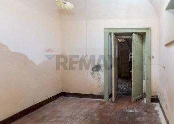 Stanza vuota - Casa indipendente Via Lucio Pulvirenti
 
17, Aci Sant'Antonio - foto 13