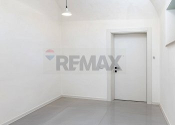 Stanza vuota - Casa indipendente Via Lucio Pulvirenti
 
17, Aci Sant'Antonio - foto 15