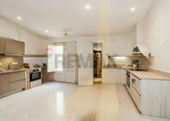 Cucina - Casa indipendente Via Lucio Pulvirenti
 
17, Aci Sant'Antonio - foto 25