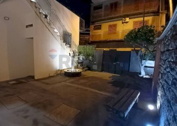 Ricezione / Lobby - Casa indipendente Via Lucio Pulvirenti
 
17, Aci Sant'Antonio - foto 51