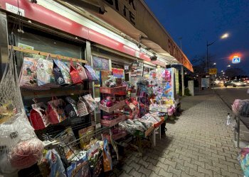 Dispensa di stoccaggio - Attività Commerciale via consolare pompea
 
98, Messina - foto 4