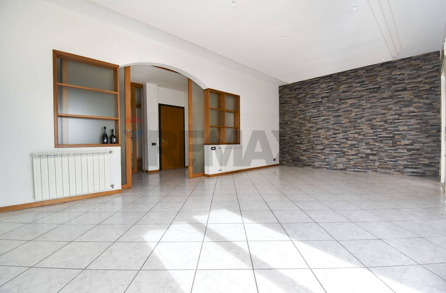Stanza vuota - Apartment VIA ALCIDE DE GASPERI
 
16, Tremestieri Etneo - photo 1