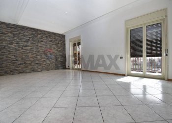 Stanza vuota - Appartamento VIA ALCIDE DE GASPERI
 
16, Tremestieri Etneo - foto 6