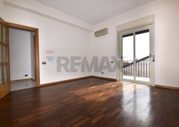 Stanza vuota - Appartamento VIA ALCIDE DE GASPERI
 
16, Tremestieri Etneo - foto 12