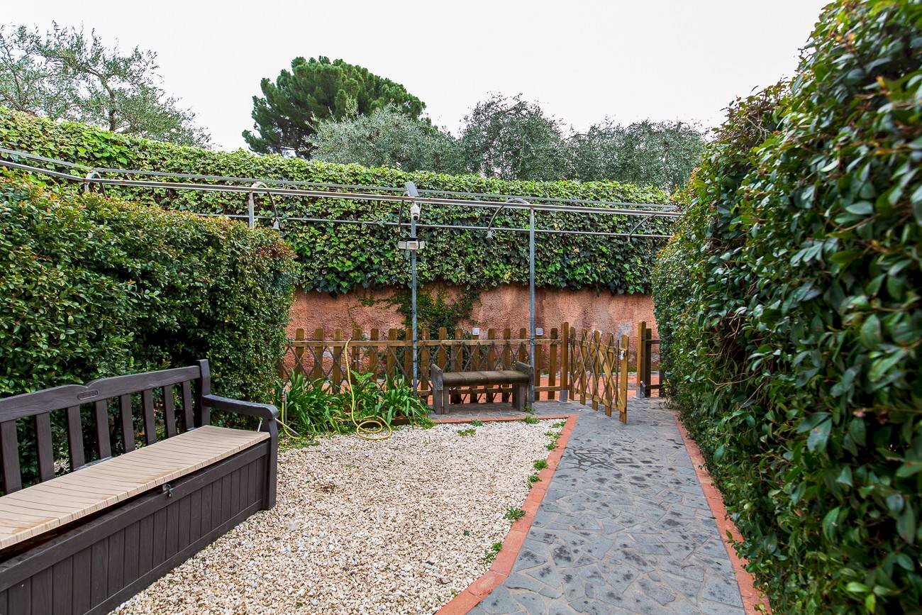 Giardino - Trilocale via filippo anfuso
 
1, Viagrande - foto 1