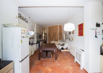 Cucina - Trilocale via filippo anfuso
 
1, Viagrande - foto 9