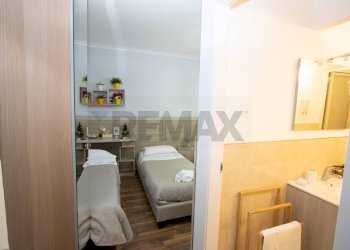 Bagno - Hotel Via Alessandro Manzoni
 
81, Catania - foto 7