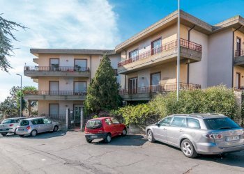 Edificio all\'aperto - Appartamento via matilde serrao
 
snc, Belpasso - foto 1