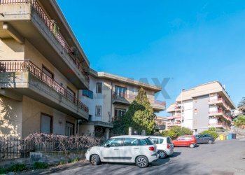 Edificio all\'aperto - Appartamento via matilde serrao
 
snc, Belpasso - foto 2