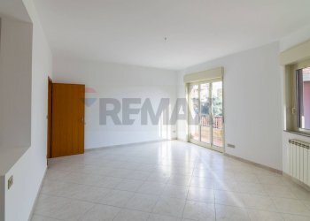 Stanza vuota - Appartamento via matilde serrao
 
snc, Belpasso - foto 8