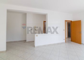 Stanza vuota - Appartamento via matilde serrao
 
snc, Belpasso - foto 28