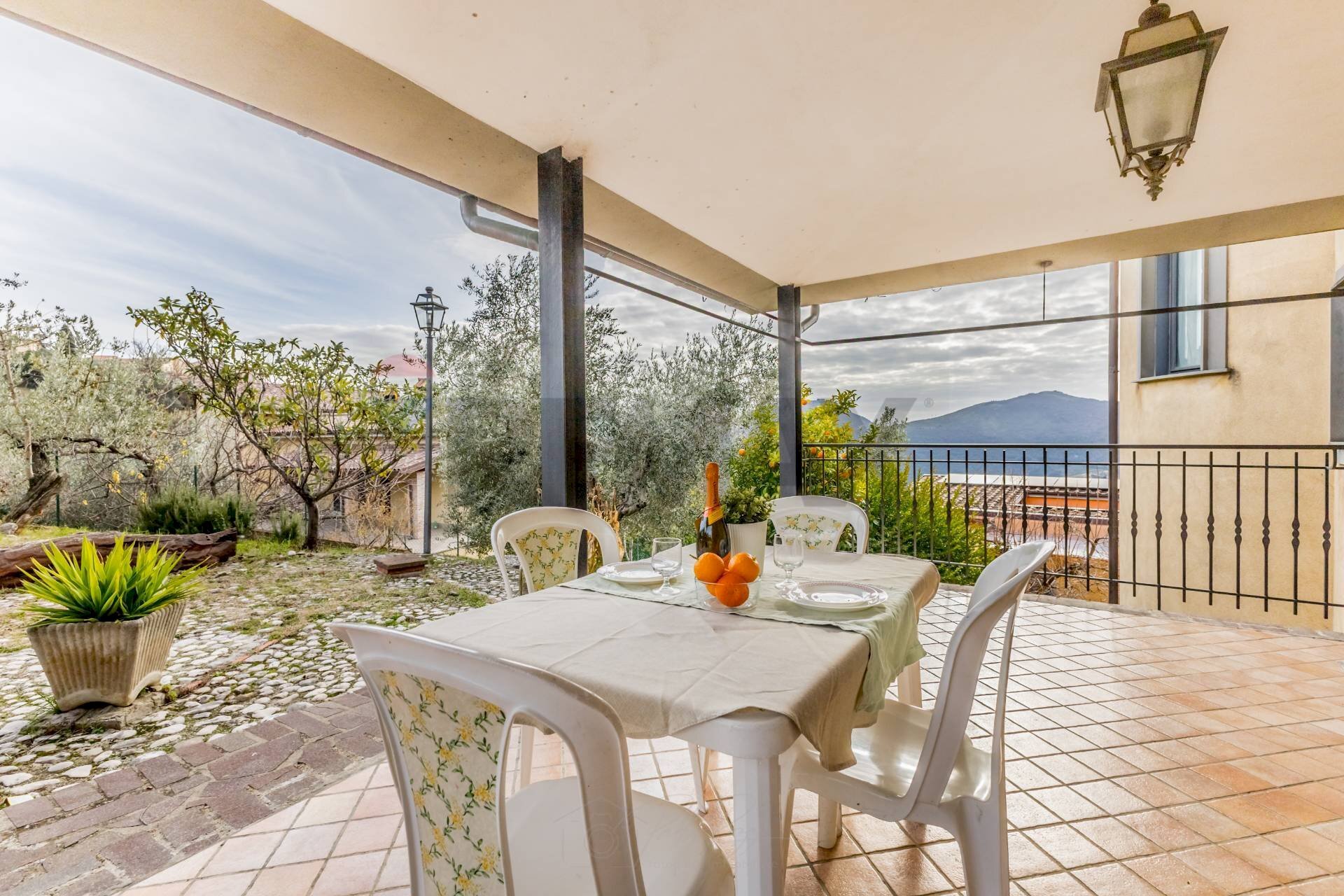 Terrazza - Villa via roma ovest
40, Castelnuovo di Farfa - foto 3