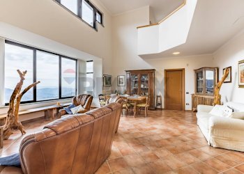 Salone doppio - Villa via roma ovest
 
40, Castelnuovo di Farfa - foto 12