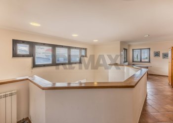 Dettaglio piano superiore - Villa via roma ovest
 
40, Castelnuovo di Farfa - foto 27