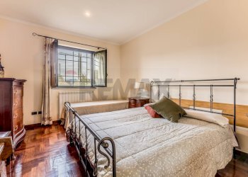 Camera / camera da letto - Villa via roma ovest
 
40, Castelnuovo di Farfa - foto 34