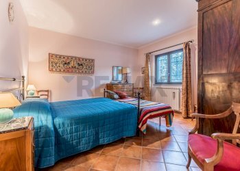 Camera / camera da letto - Villa via roma ovest
 
40, Castelnuovo di Farfa - foto 39