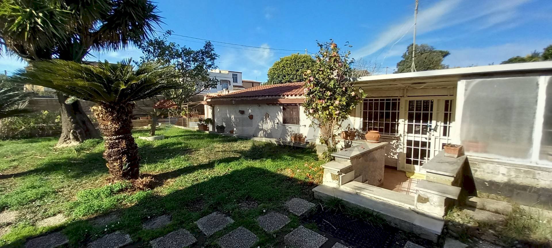 Giardino - Villa Via Norma
 
10, Nettuno - foto 1