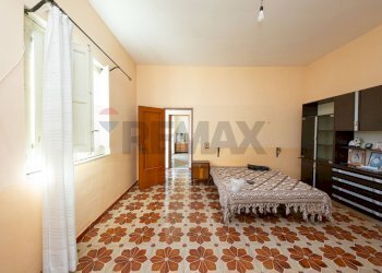 Camera / camera da letto - Villa Carlino Dagalino
 
5, Zafferana Etnea - foto 33