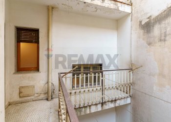 Balcone - Appartamento via Filippo Brunelleschi
 
104, Adrano - foto 29