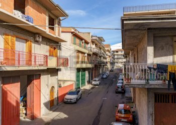 Edificio all\'aperto - Appartamento via Filippo Brunelleschi
 
104, Adrano - foto 34