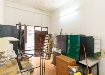 Ufficio - Appartamento via Filippo Brunelleschi
 
104, Adrano - foto 41