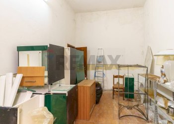 Camera / camera da letto - Appartamento via Filippo Brunelleschi
 
104, Adrano - foto 42