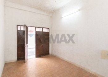 Stanza vuota - Appartamento via Filippo Brunelleschi
 
104, Adrano - foto 45