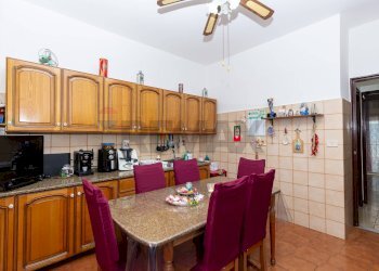 Cucina - Trilocale via vittorio emanuele
 
330, Aci Catena - foto 13