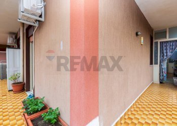 Terrazza - Trilocale via vittorio emanuele
 
330, Aci Catena - foto 19