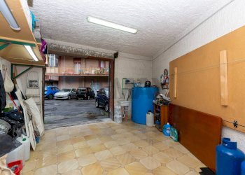 Dispensa di stoccaggio - Trilocale via vittorio emanuele
 
330, Aci Catena - foto 22