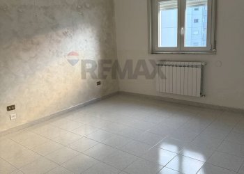 CAMERA 1 - Appartamento VIA PIERSANTI MATTARELLA
 
3/B, Caltanissetta - foto 5