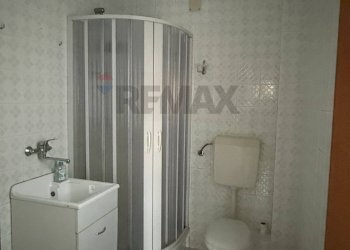 BAGNO DI SERVIZIO-LAVANDERIA - Appartamento VIA PIERSANTI MATTARELLA
 
3/B, Caltanissetta - foto 6