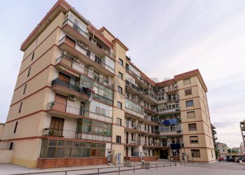 Edificio all\'aperto - Trilocale Via Vitaliano Brancati
 
20, Catania - foto 1