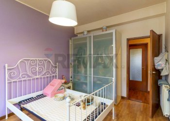 Camera / camera da letto - Trilocale Via Vitaliano Brancati
 
20, Catania - foto 21