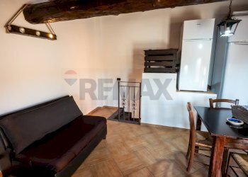 Sala da pranzo - Casa semi indipendente Piazza Piano Torre
 
6, Calatabiano - foto 18