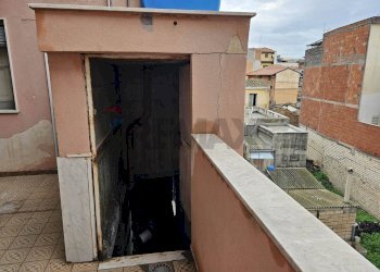 Balcone - Locale Commerciale Via Marchese
34, Misterbianco - foto 6