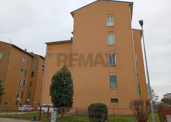 Edificio all\'aperto - Trilocale VIA NEVERS
 
2, Mantova - foto 9