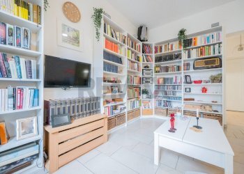 Soggiorno - Casa semi indipendente VIA XXIV APRILE
 
6, Commessaggio - foto 11